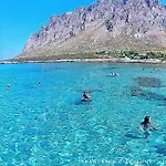 Sicilia וילה קוסטונאצ'י