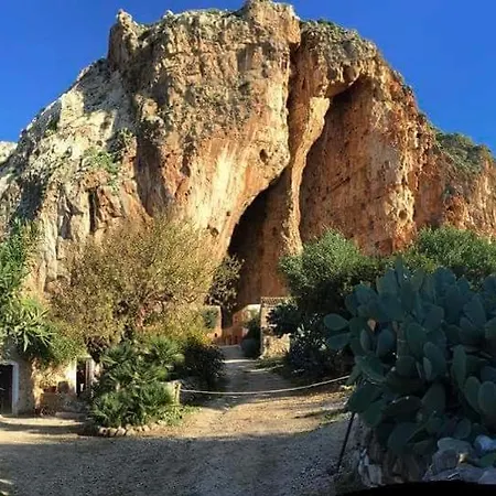 Sicilia Custonaci
